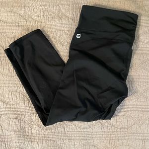 Fabletics capri leggings